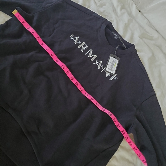 Top - Picture 5 of 15